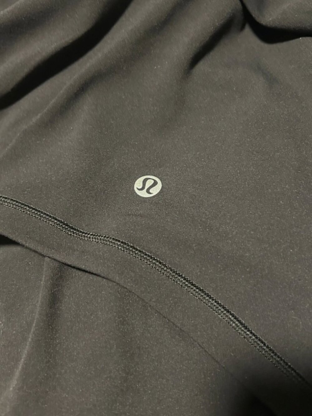 Lululemon Hooded Define Jacket *Nulu Black (Fourth Release) Size 4 - Picture 4 of 10